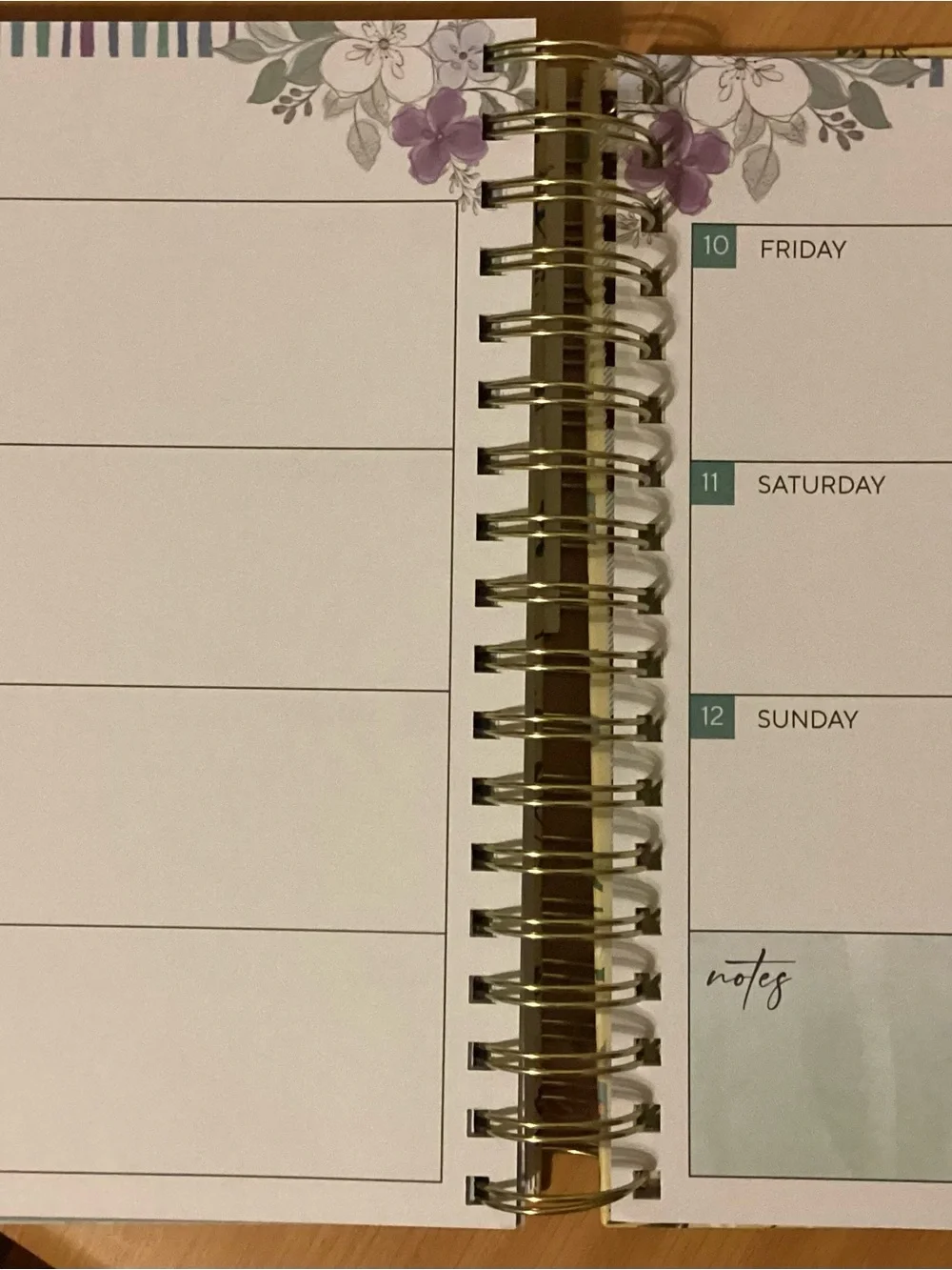 Aug 26- Dec 2027 Floral Weekly Planner - 